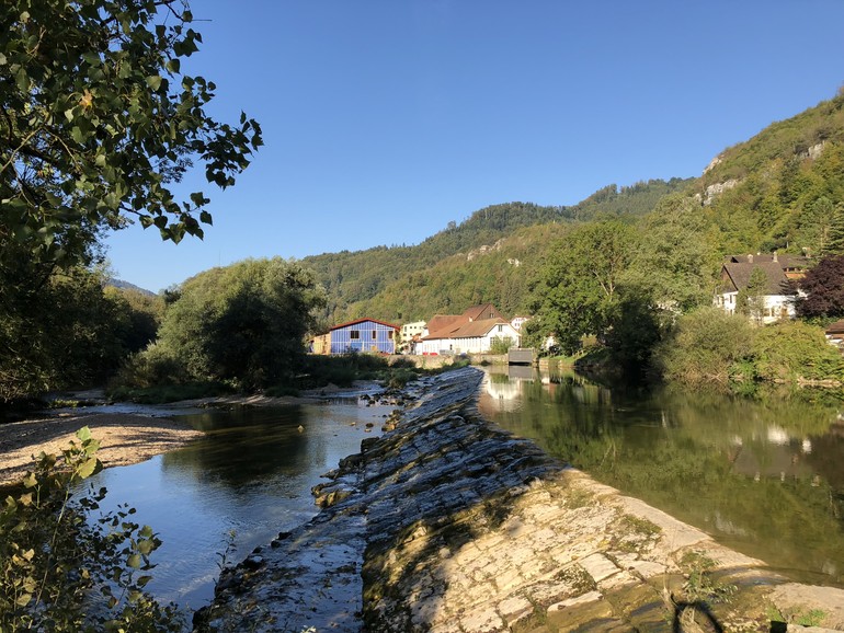 Le seuil de Moulin Grillon infranchissable pour les poissons (sept 2018)