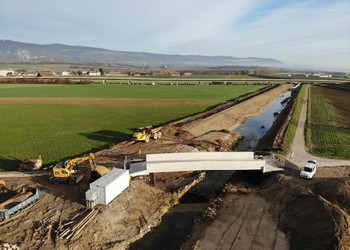 Travaux (2020) - Reconstruction d’un nouveau pont en aval (© RWB)