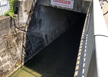 Entrée de l’Aire dans la galerie du Pont Rouge