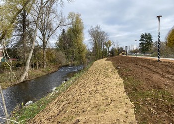 Restauration et mise en valeur des berges du Sichon à Cusset (F)