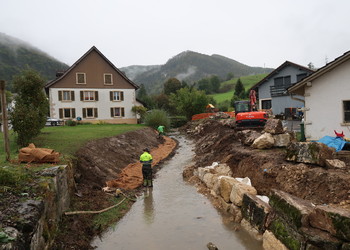 Travaux (octobre 2021) – réalisation d’un enrochement de pied de berge