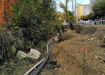 En travaux (octobre 2020) - A gauche rive gauche et à droite rive