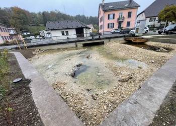 Etat réalisé (novembre 2023) - Petite crue lors d’un événement pluvieux ; la mare n’a pas encore atteint son niveau final