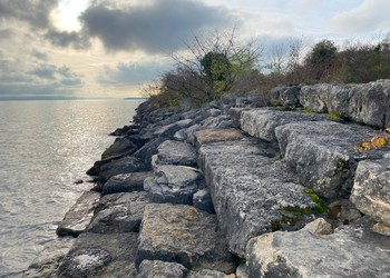 Étude de faisabilité de remblayage de matériaux d'excavation pour la revitalisation des rives lacustres à Neuchâtel (NE)